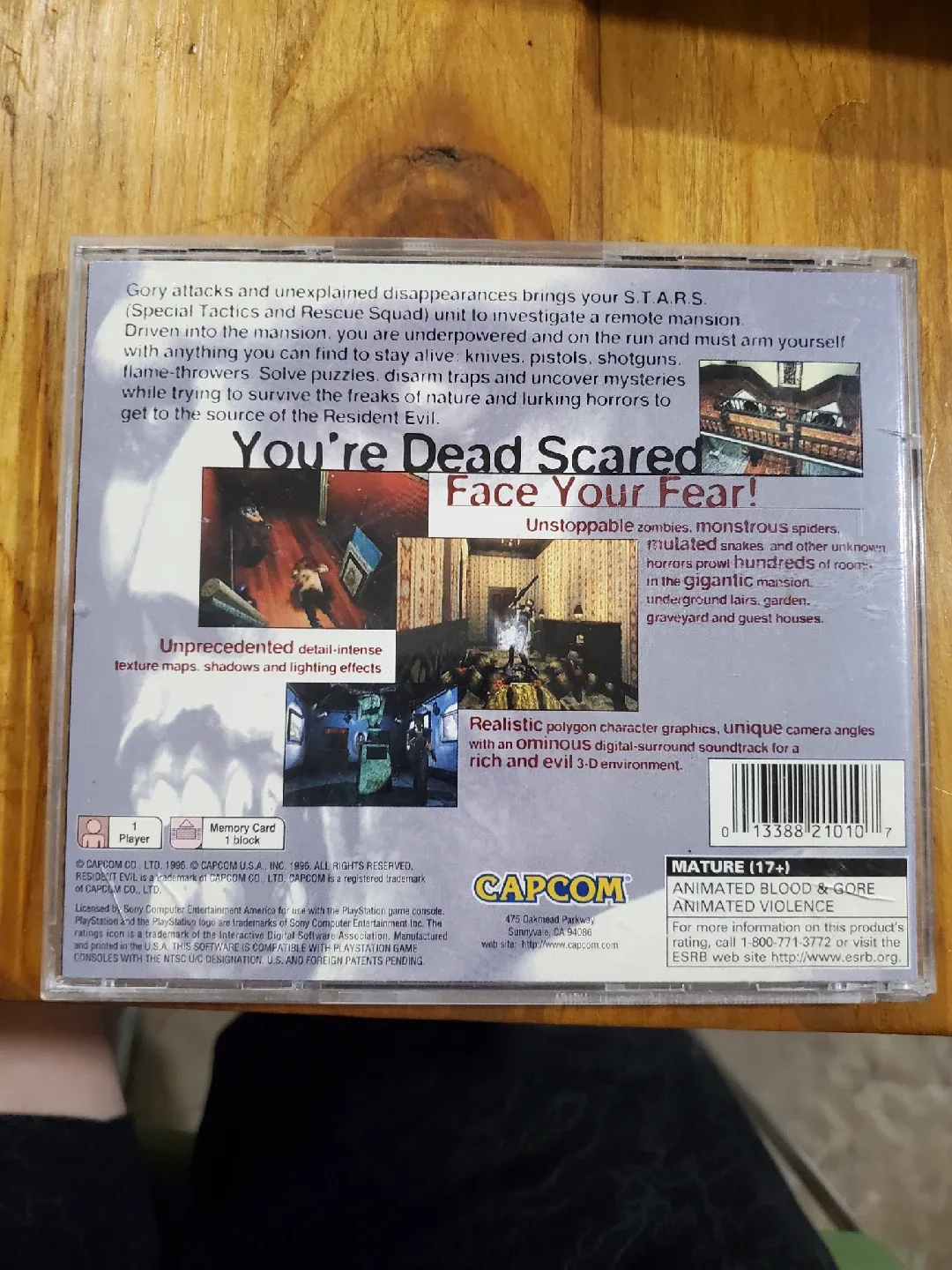 Resident Evil: Director's Cut - Playstation Game image indicator(2)