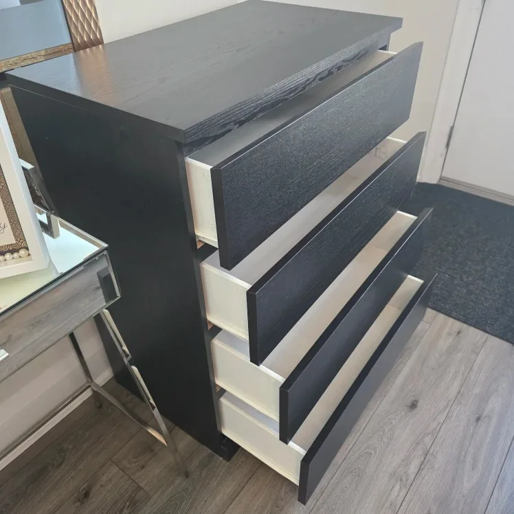 Ikea Malm 4-Drawer Dresser image indicator(4)