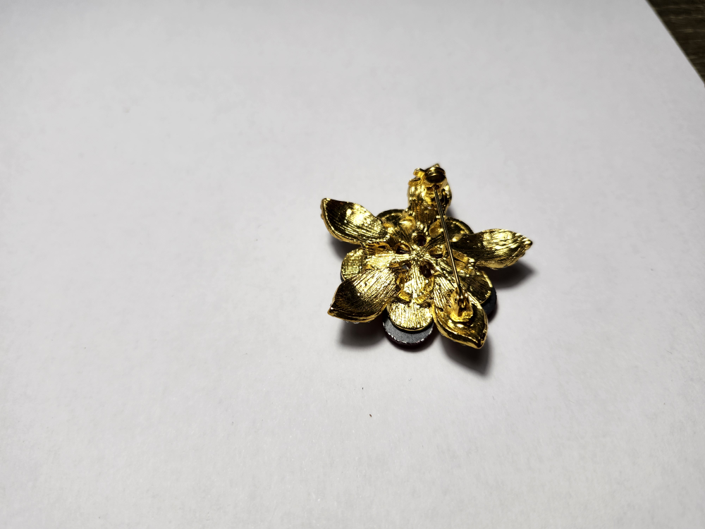 Red Flower Brooch - photo 2