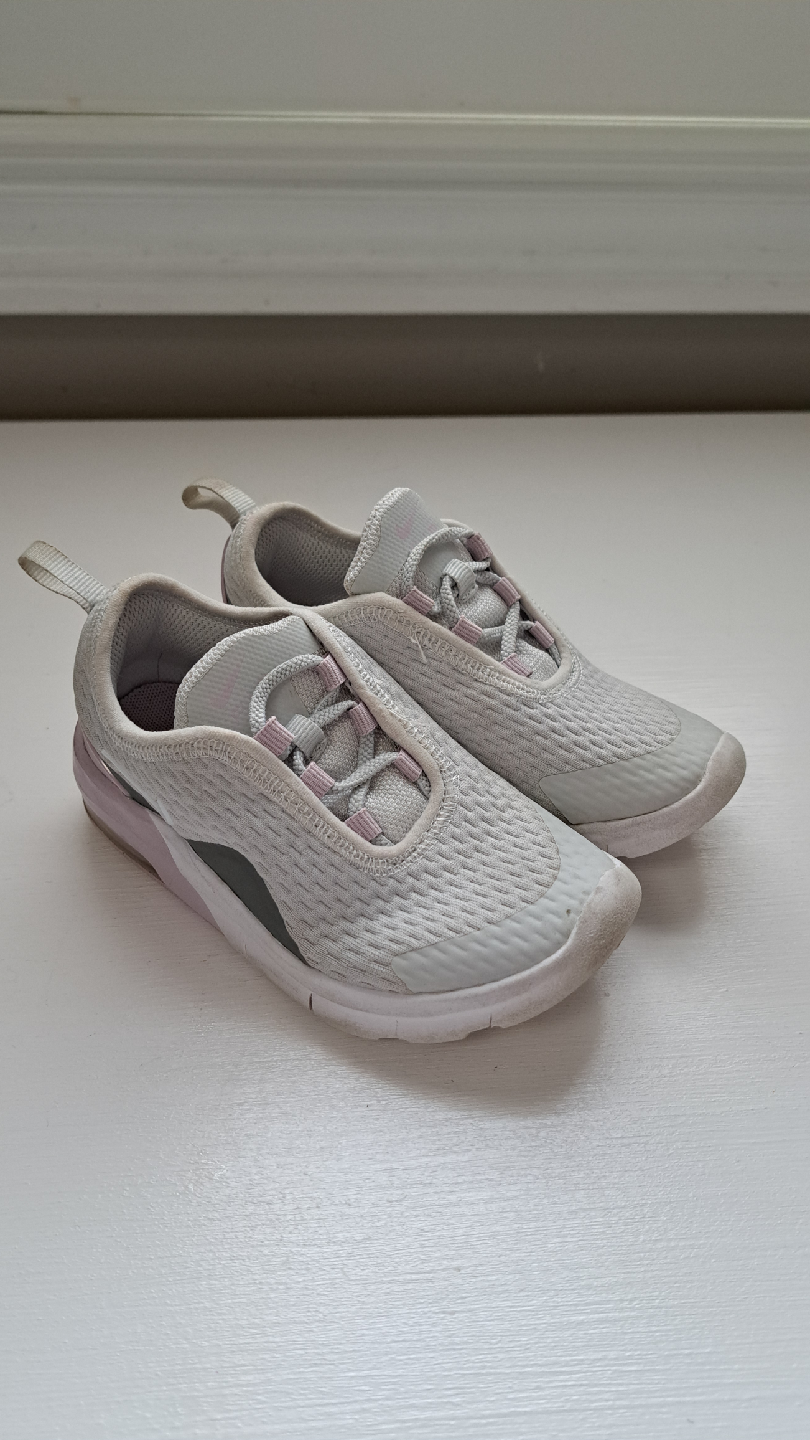 Nike Kids' Shoes - Size 9c - photo 2