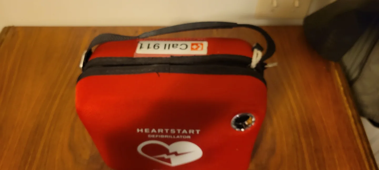 Philips HeartStart Defibrillator image indicator(2)
