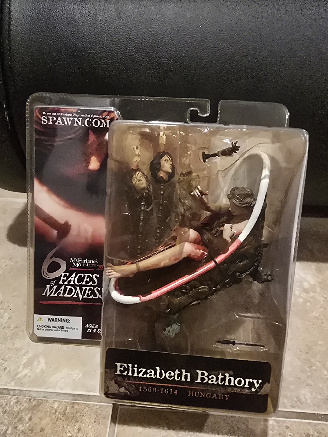 McFarlane's Monsters 6 Faces of Madness Elizabeth Bathory