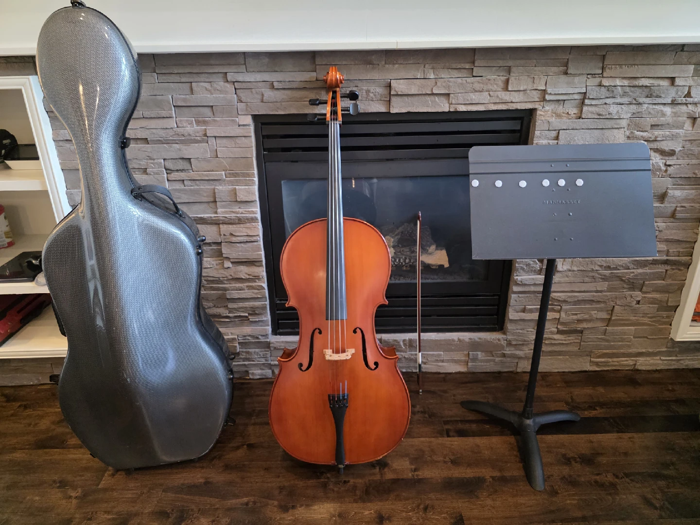 Cello(4/4) with Hard Case and Music Stand