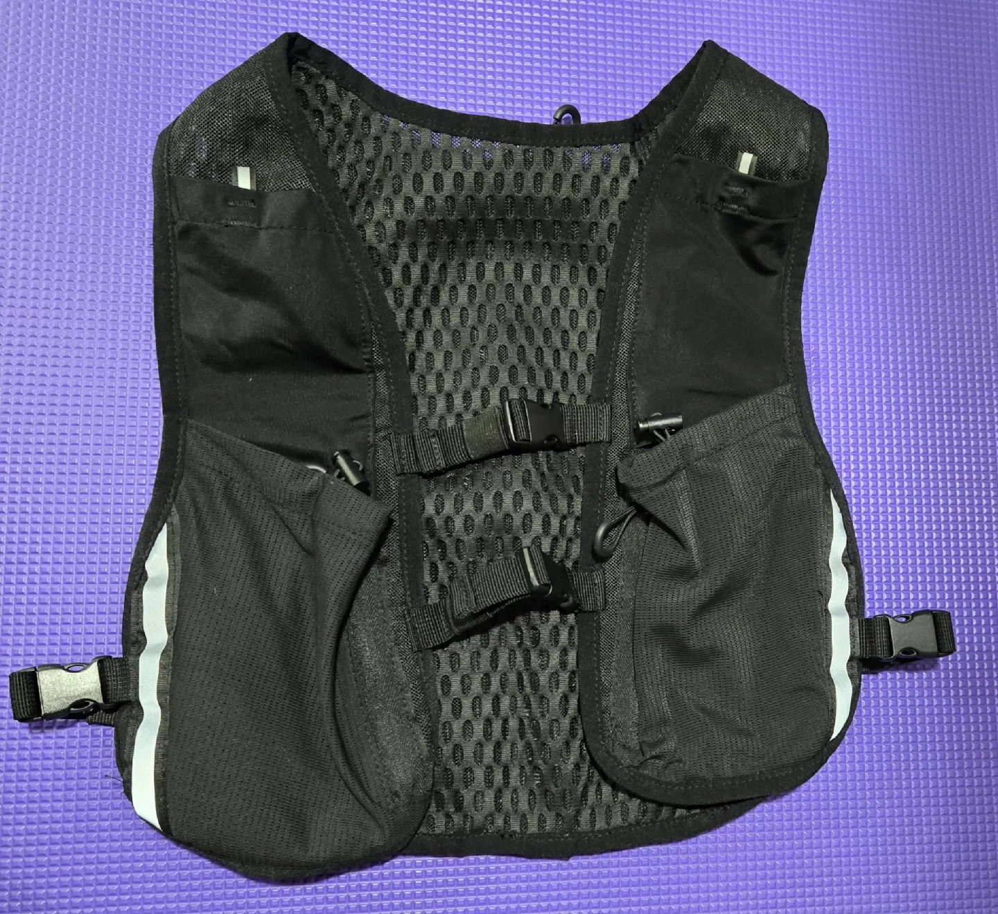 Hydration Vest - Running/Hiking