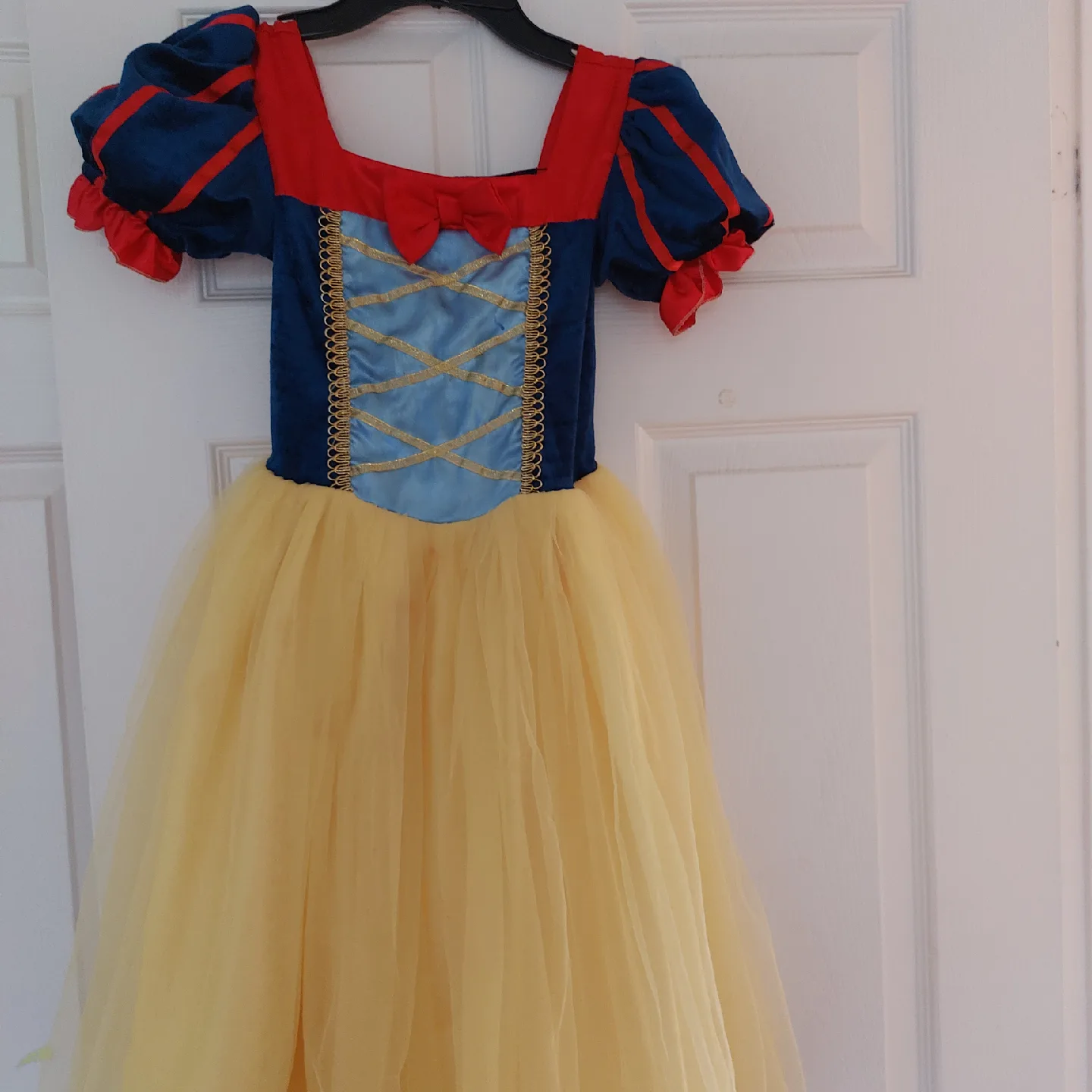 Snow White Costume Dress Size S (7-8) thumbnail