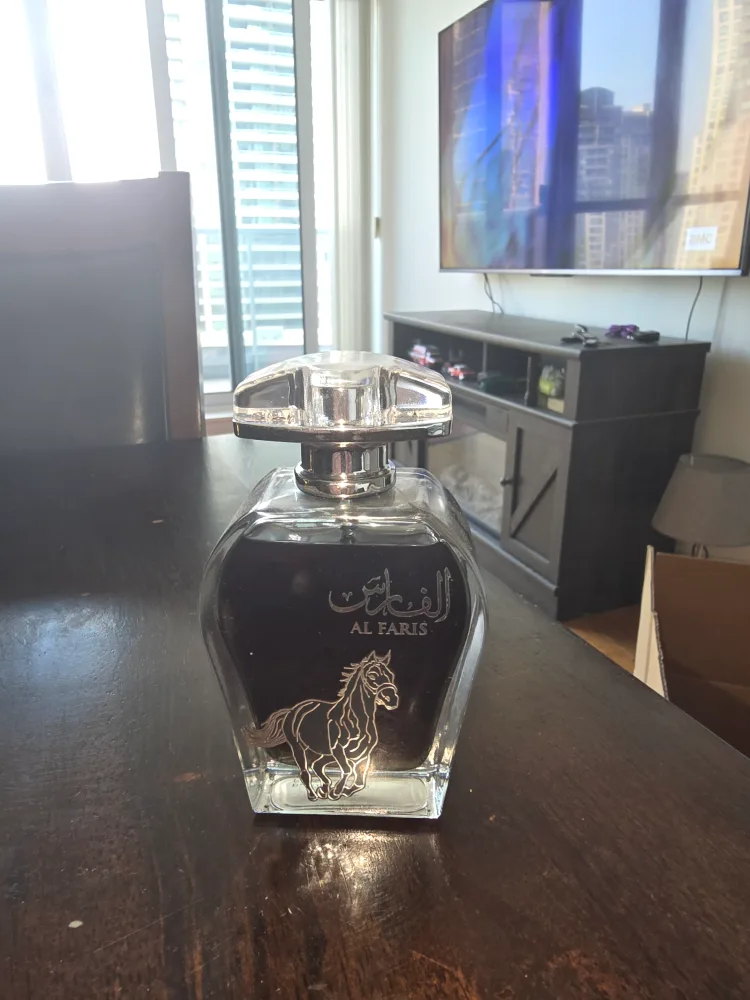 Variety of Men's Cologne Bottles image indicator(5)