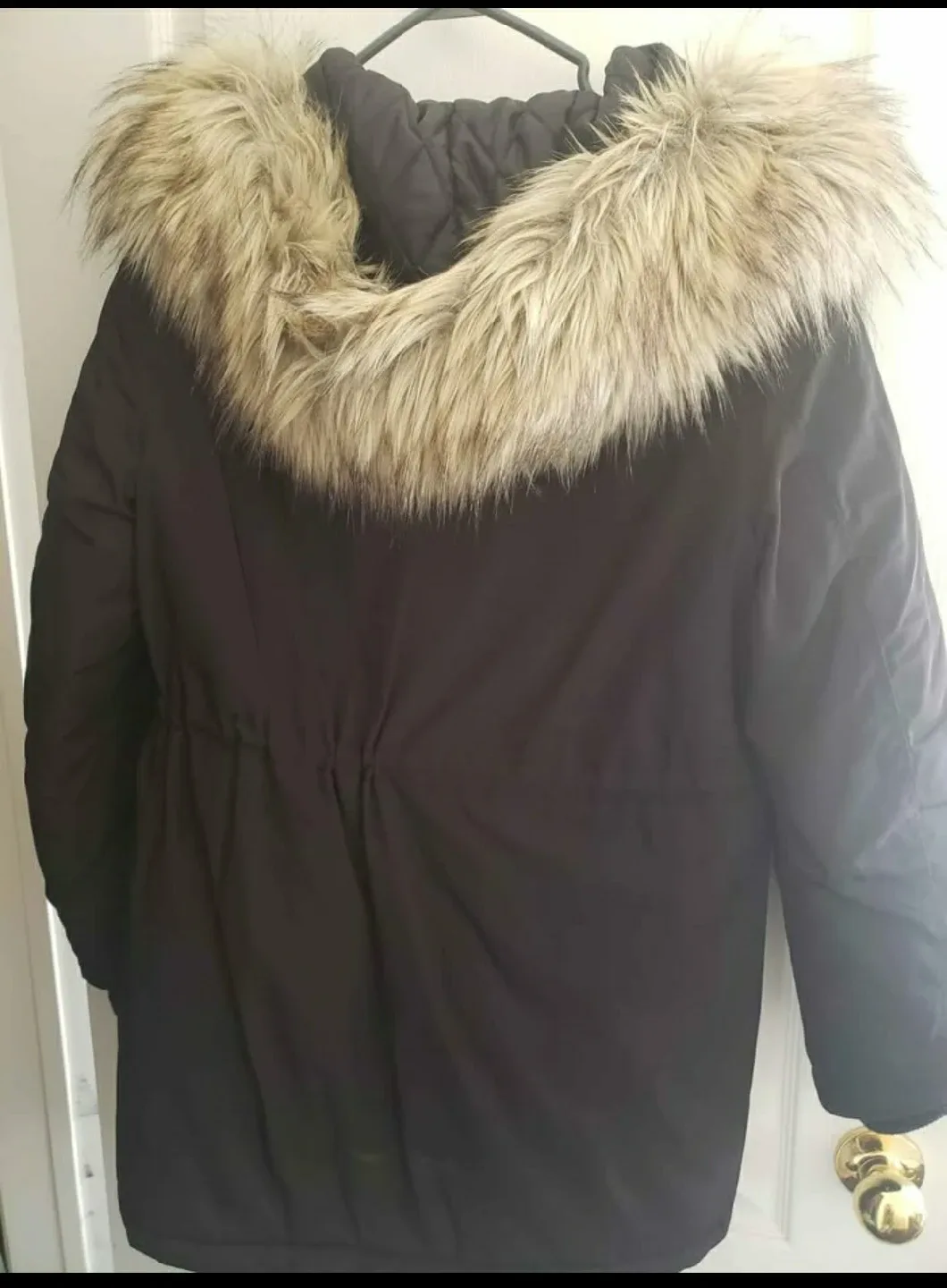 H&M Black Winter Parka image indicator(2)