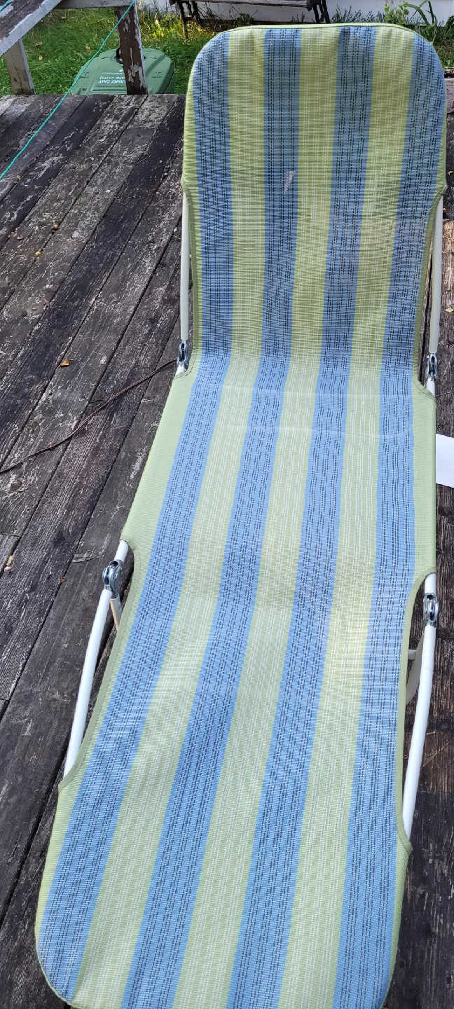 Facto Folding Lounge Chair - Blue & Green image indicator(6)