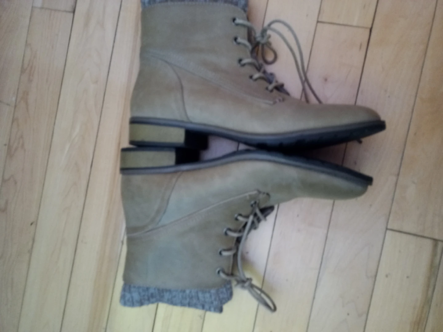 Ladies Brown Ankle Boots size 7.5 - photo 2
