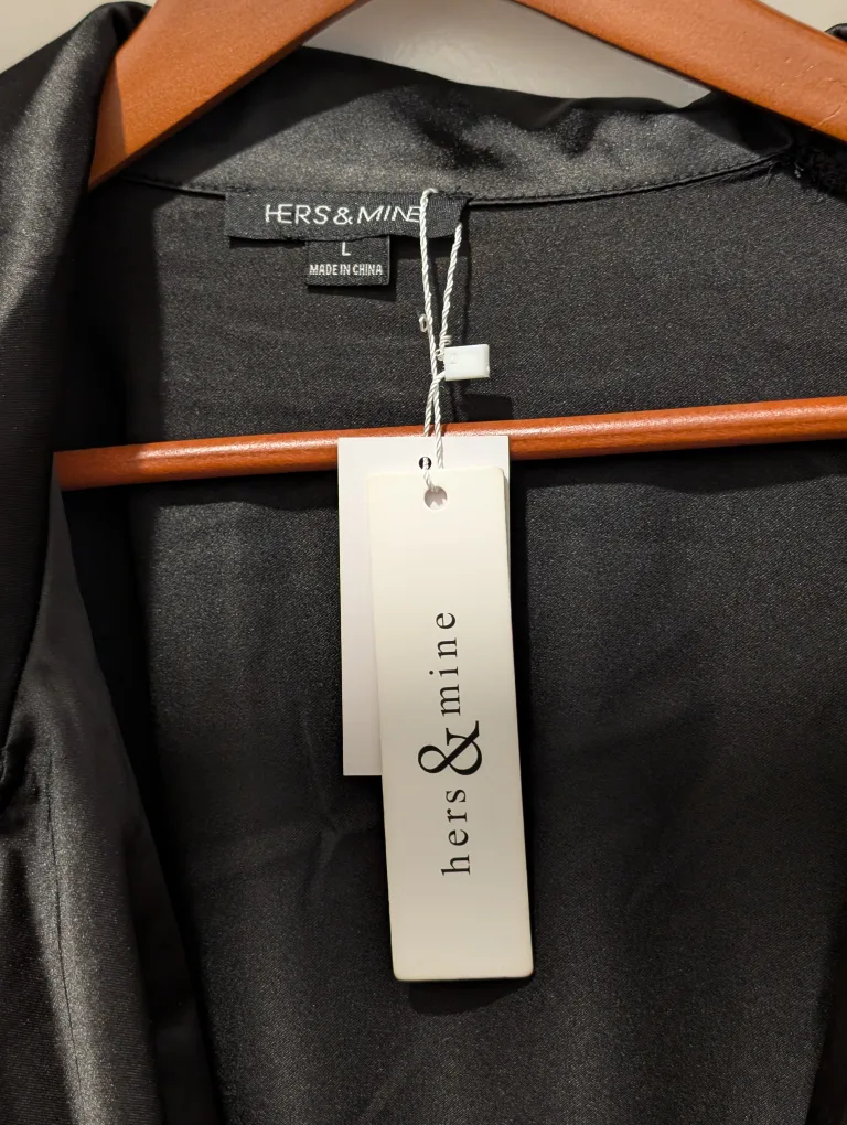 Hers & Mine Black Trench Coat - Size L - New with tags image indicator(2)