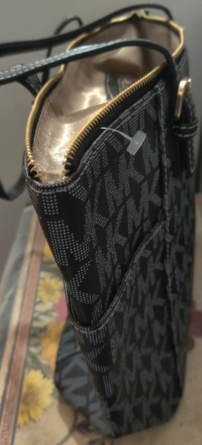 Michael Kors Tote Bag image indicator(8)