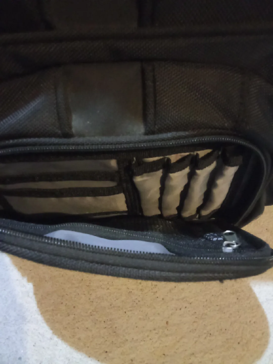 Kensington Contour Laptop Backpack with Back support image indicator(6)