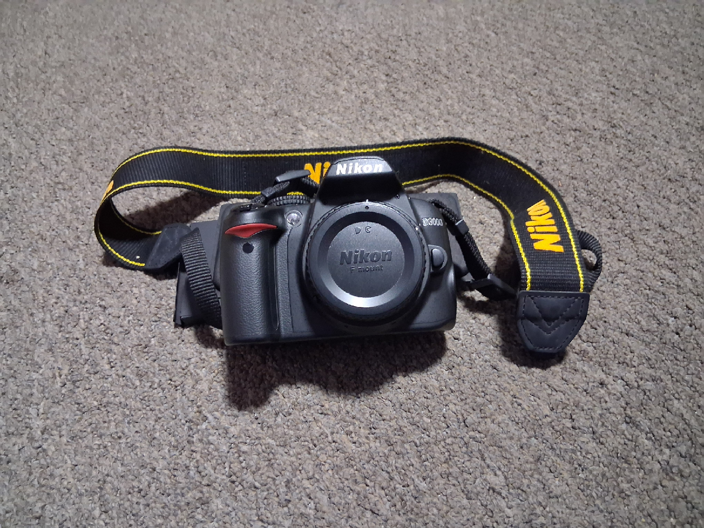 Nikon D3000 Digital Camera with Lens - photo 3
