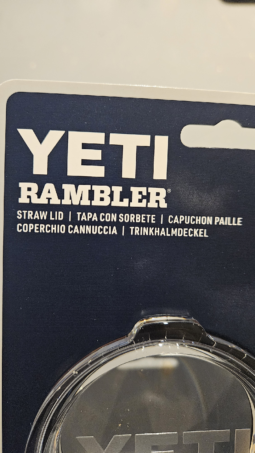 New YETI Rambler 20 oz Straw Lid - photo 2