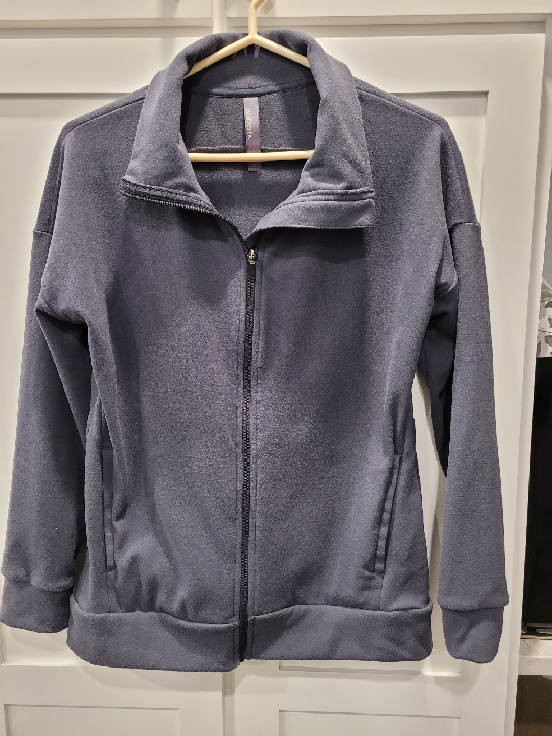 Mondetta Fleece Jacket - Size S