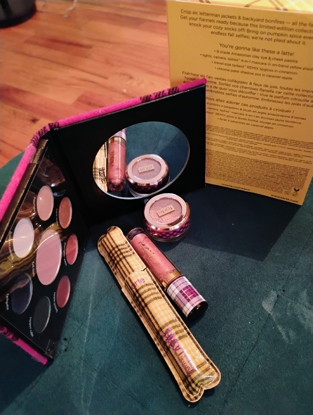 Fall Feels Makeup Set - photo 2