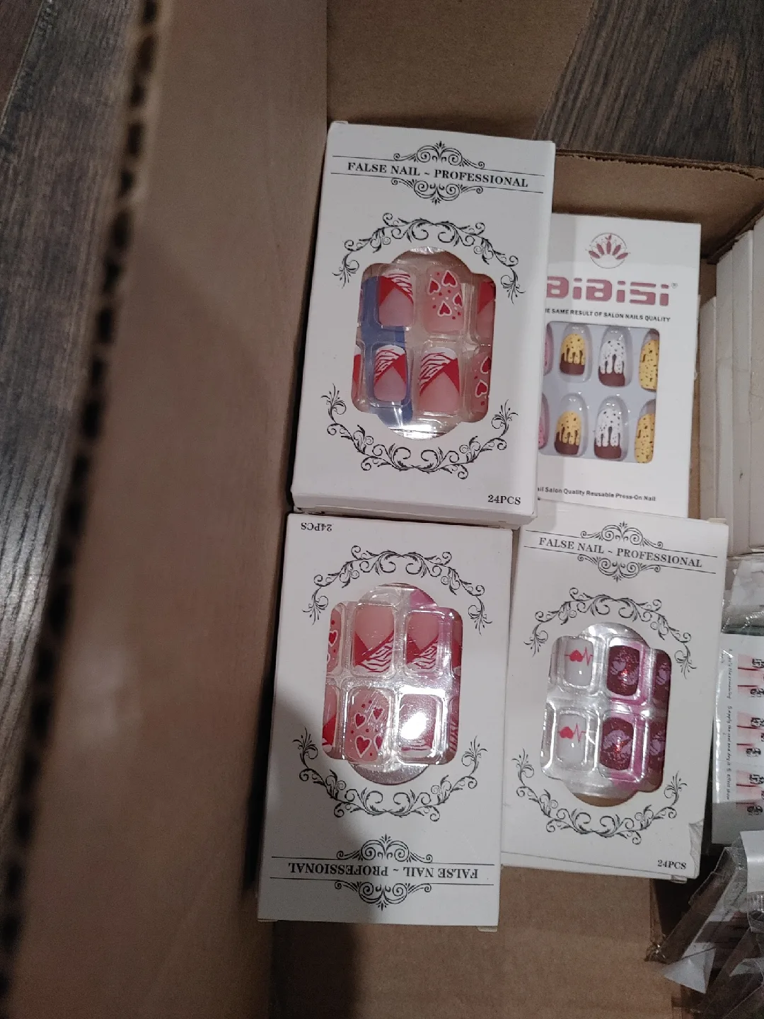💚OVER THIRTY BOXES OF FALSE FAKE NAILS SUPPLIES! BRAND NEW🧡 image indicator(2)
