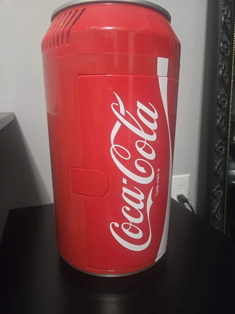 Coca-Cola Can Mini Fridge