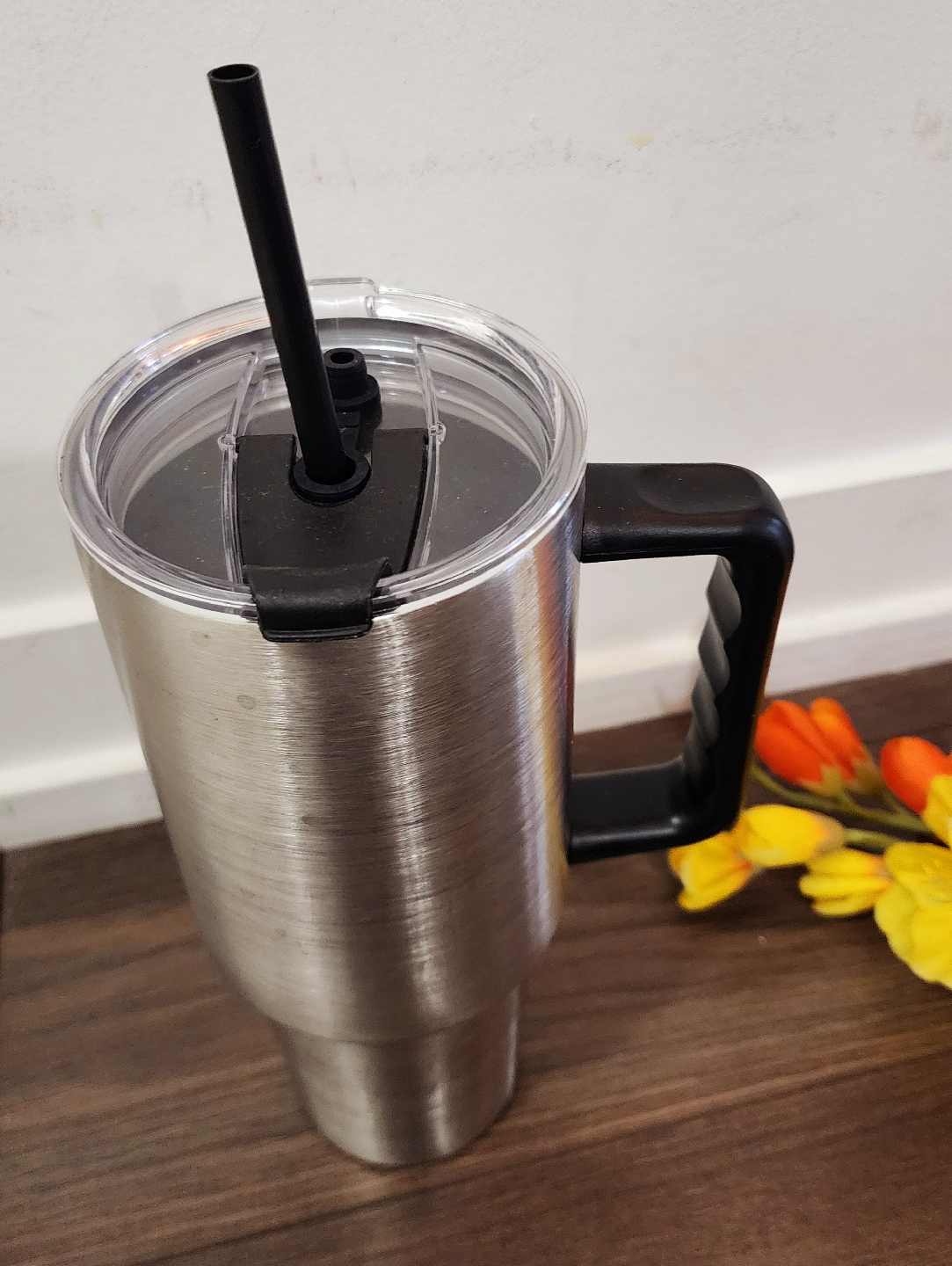 Stainless Steel Tumbler with Handle & Straw