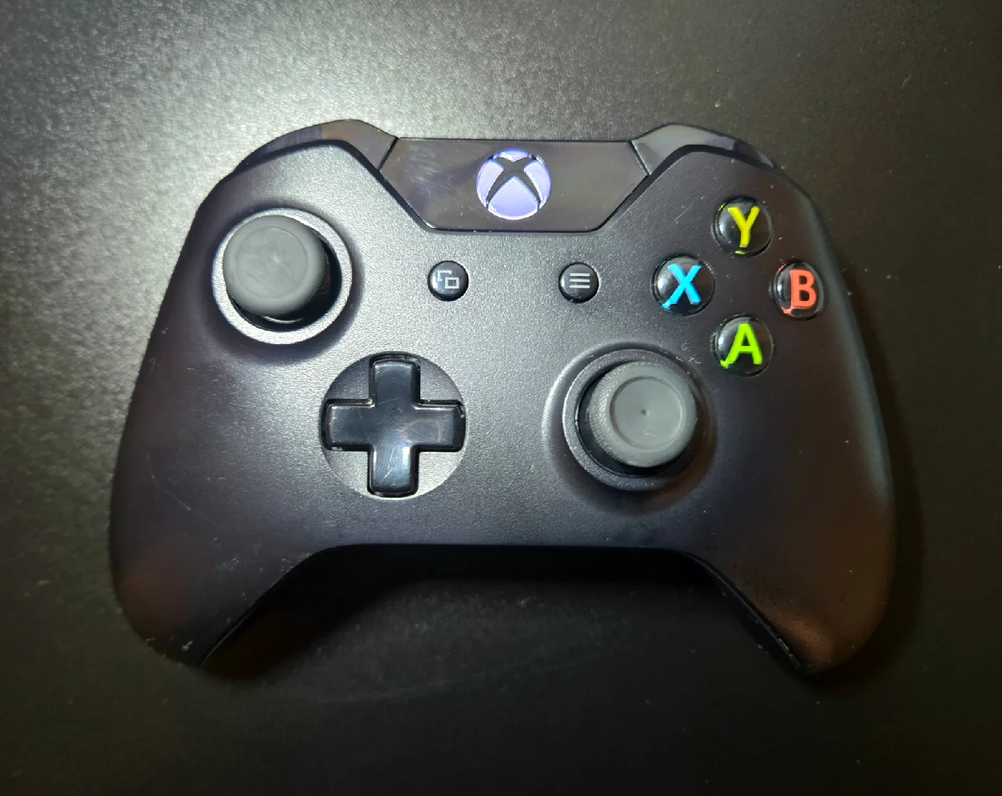 XBOX ONE S + FORZA HORIZON 2 / CLEAN + READY TO PLAY image indicator(3)