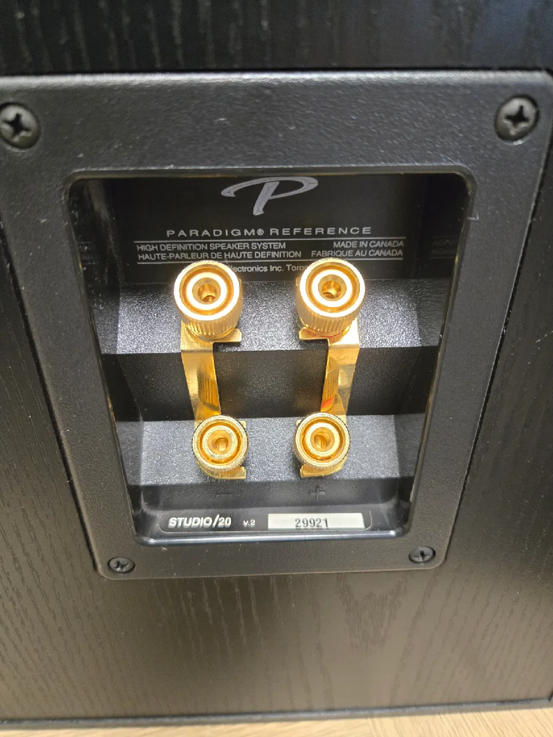 Paradigm Reference Studio/20 v.2 Speakers