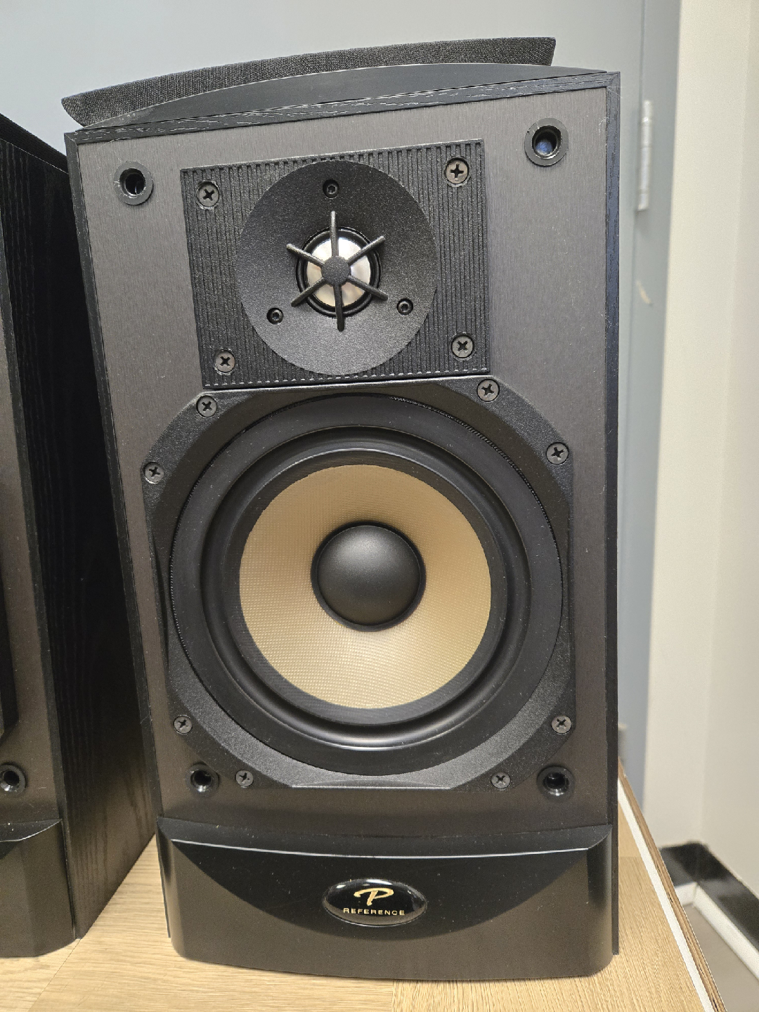 Paradigm Reference Studio/20 v.2 Speakers - photo 4