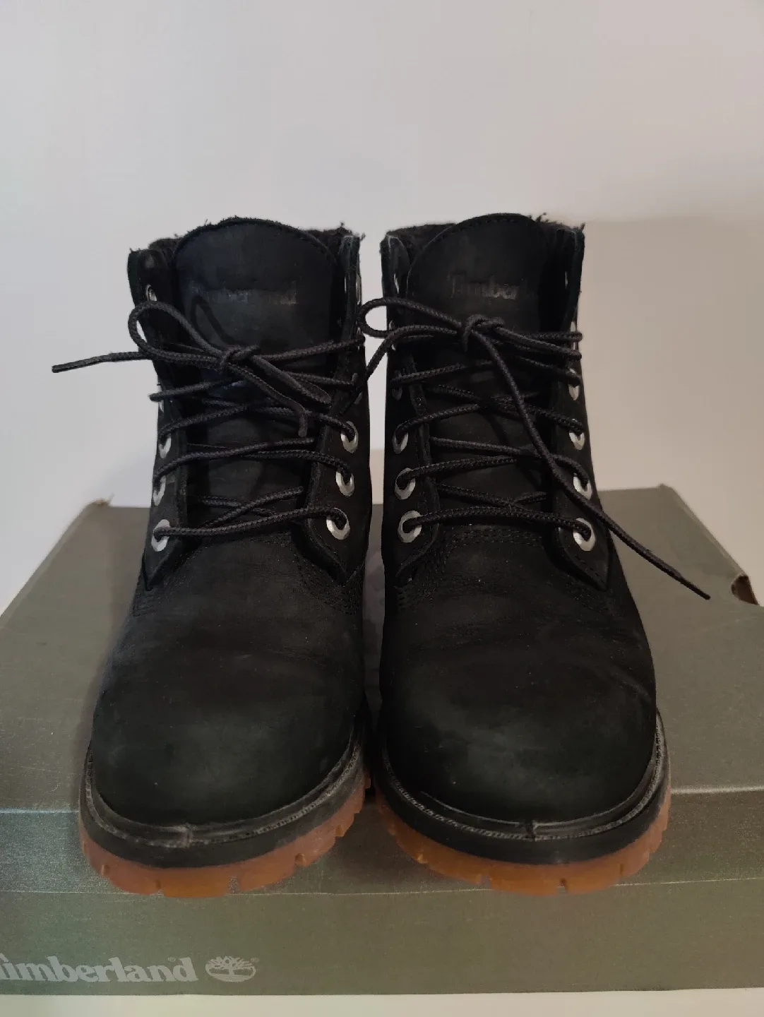 Timberland Black winter Boots, Size 6 image indicator(2)
