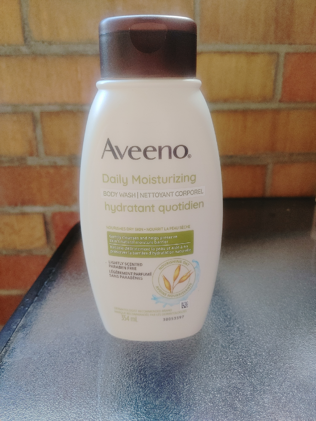 Aveeno Daily Moisturizing Body Wash 354ml
