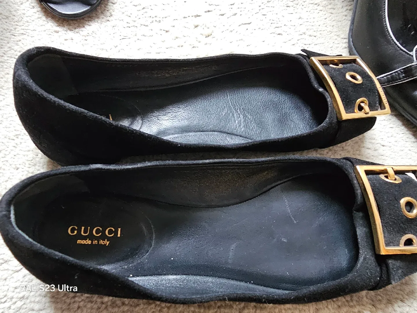 Gucci Black Suede Flats image indicator(2)