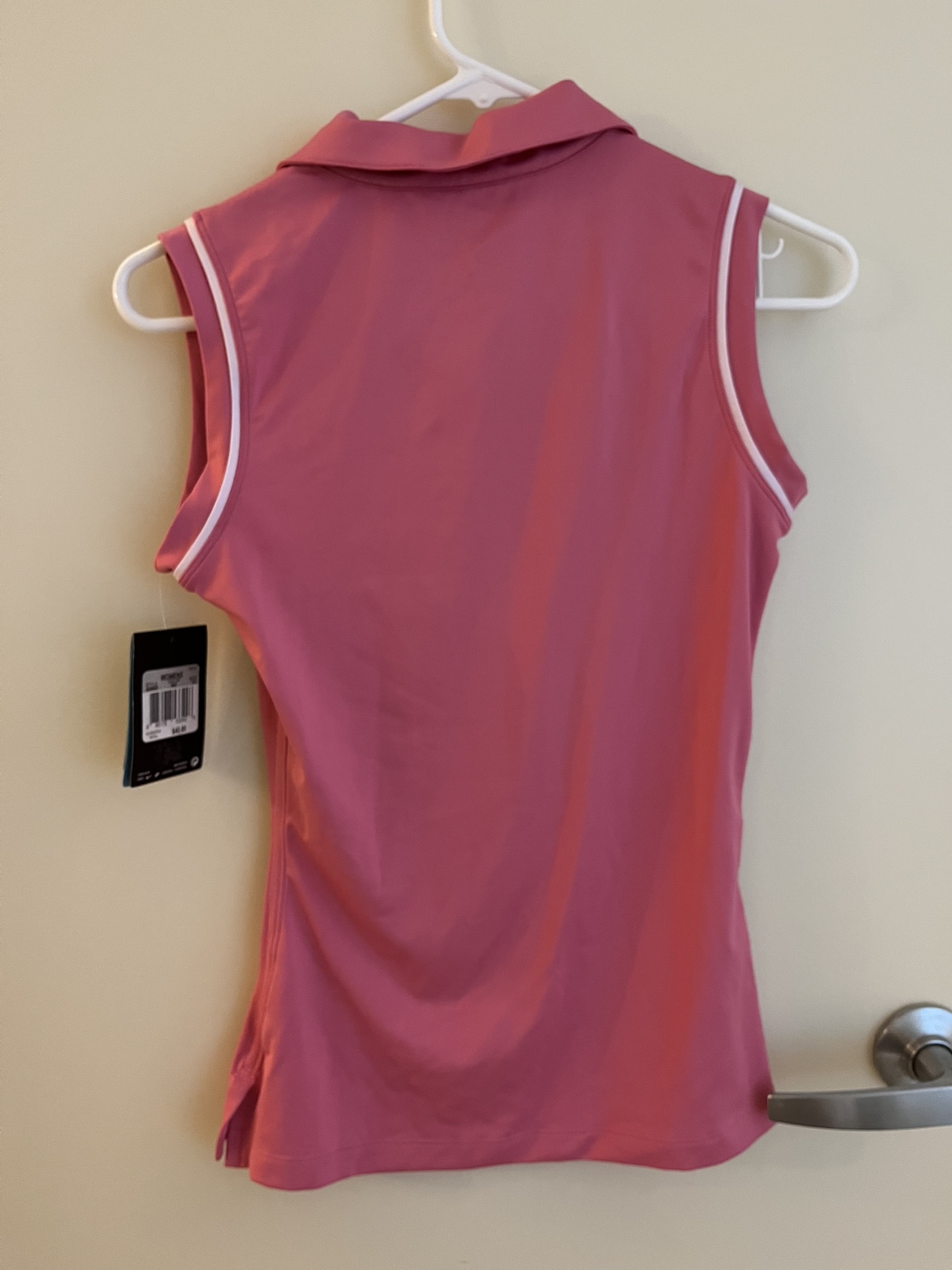 Nike sleeveless golf shirt pink (new) - photo 2