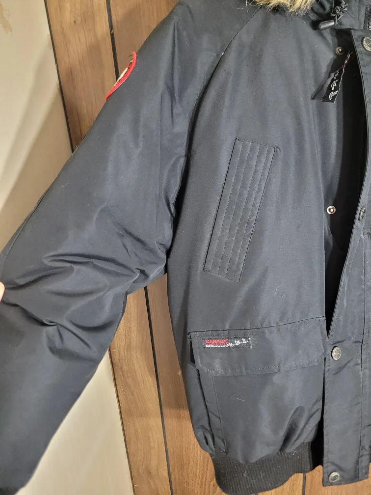 Canada Weather Gear Black Winter Jacket image indicator(2)