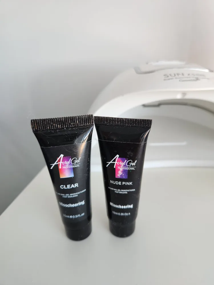 Nail kit for a bar of chocolate (free) image indicator(3)