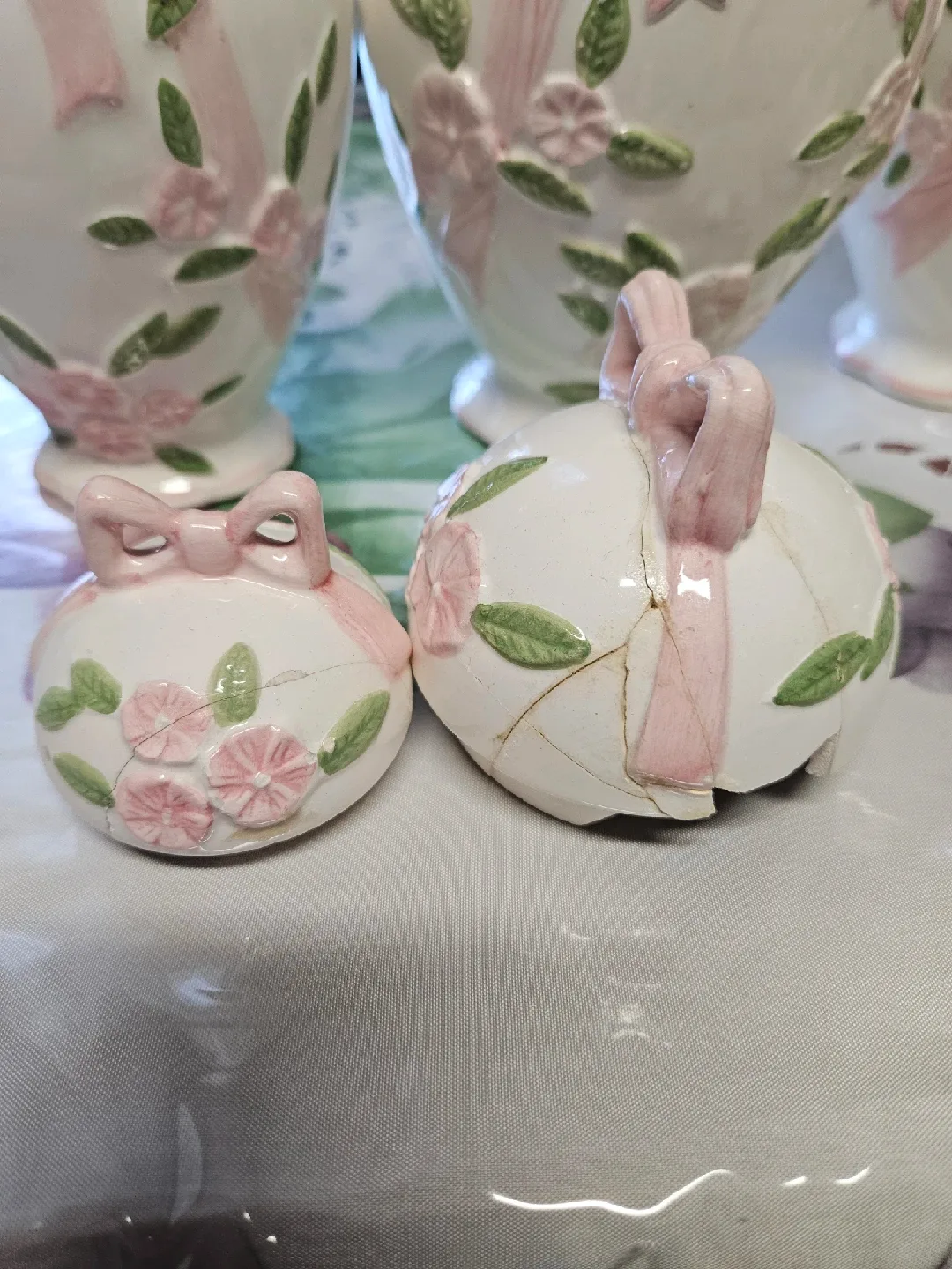 Ceramic Vases with Lids - Set of 4 image indicator(4)