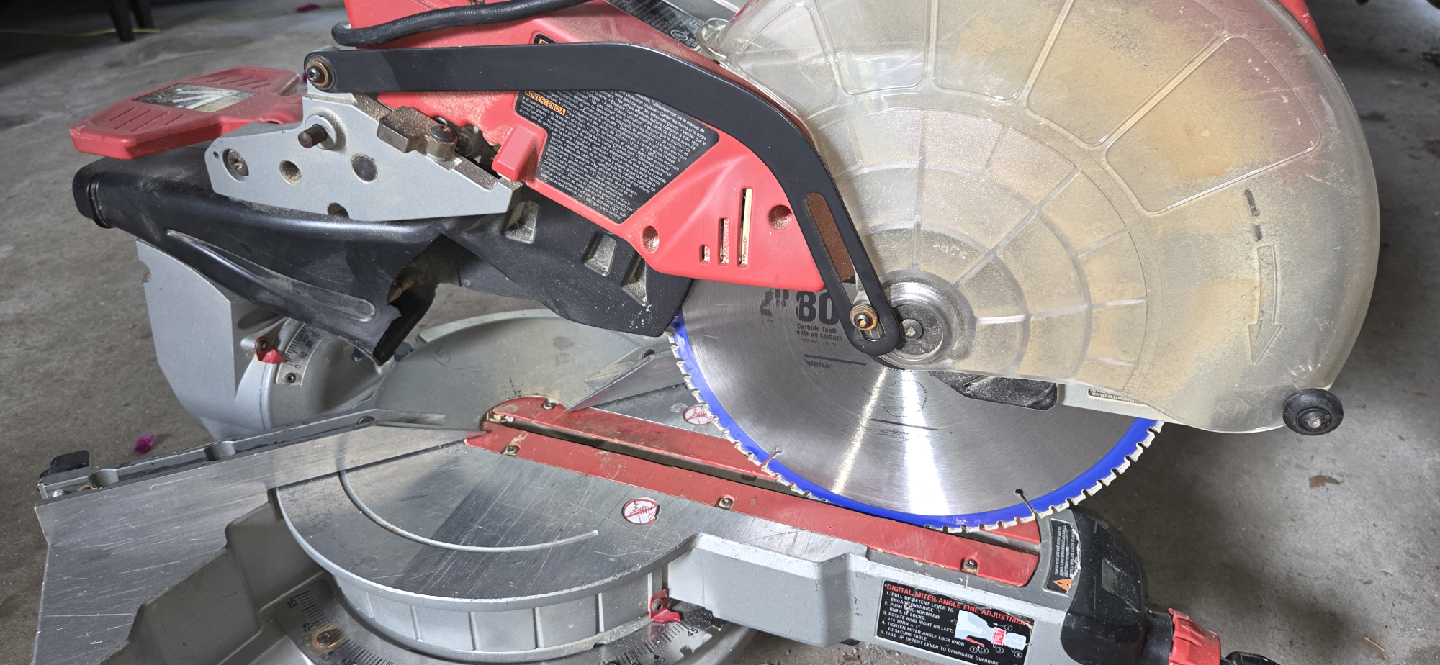 Milwaukee 12" Sliding Compound Miter Saw corded - photo 5