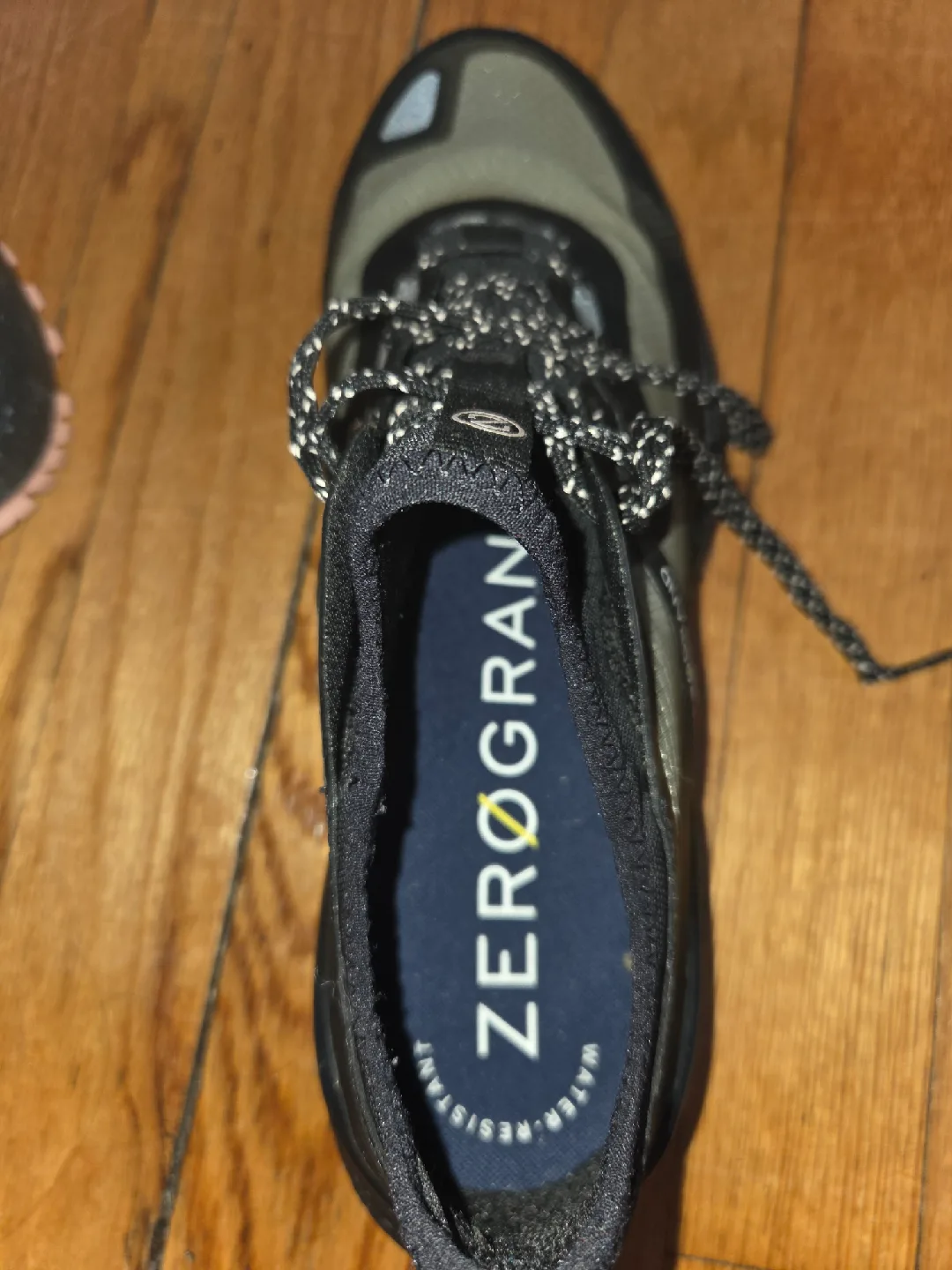 Cole Haan ZERØGRAND W20771 Black/Olive Size image indicator(4)