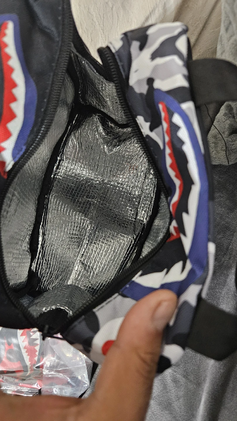 BAPE Shark Camo Lunch Bag - photo 2