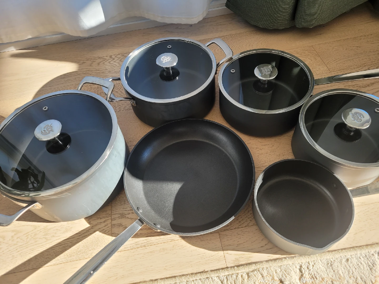 Chuck Hughes Cookware Set - Pots and Pans- Moving sale