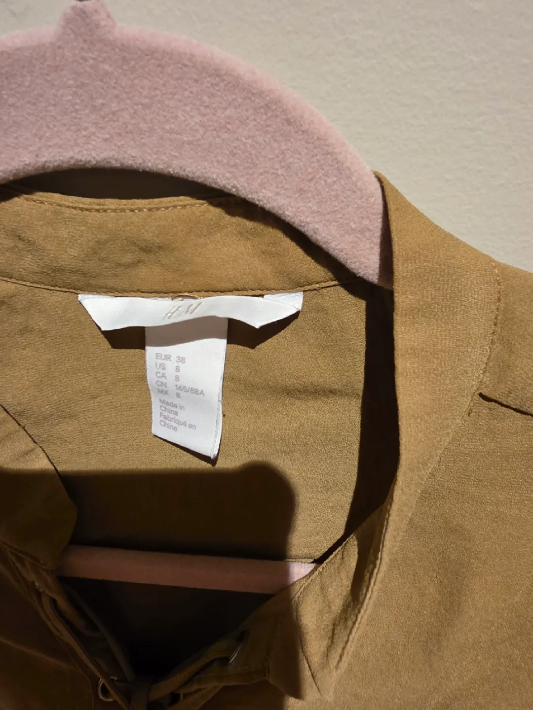 H&M Beige Long Sleeve Blouse - Size S image indicator(2)