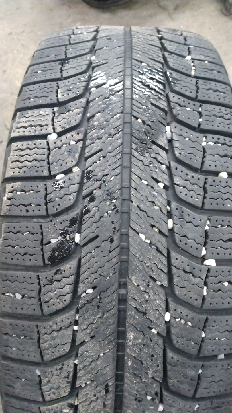 215/55R16 Michelin Winter Tires (2) - photo 2