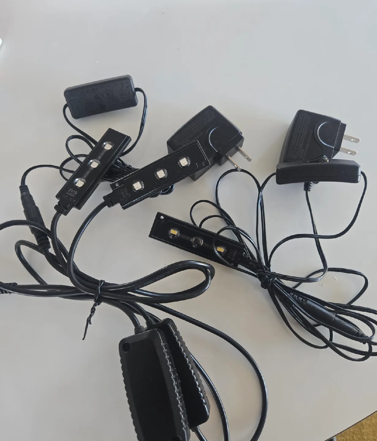 Aqueon & Tetra Aquarium Heaters + LED Lights image indicator(3)