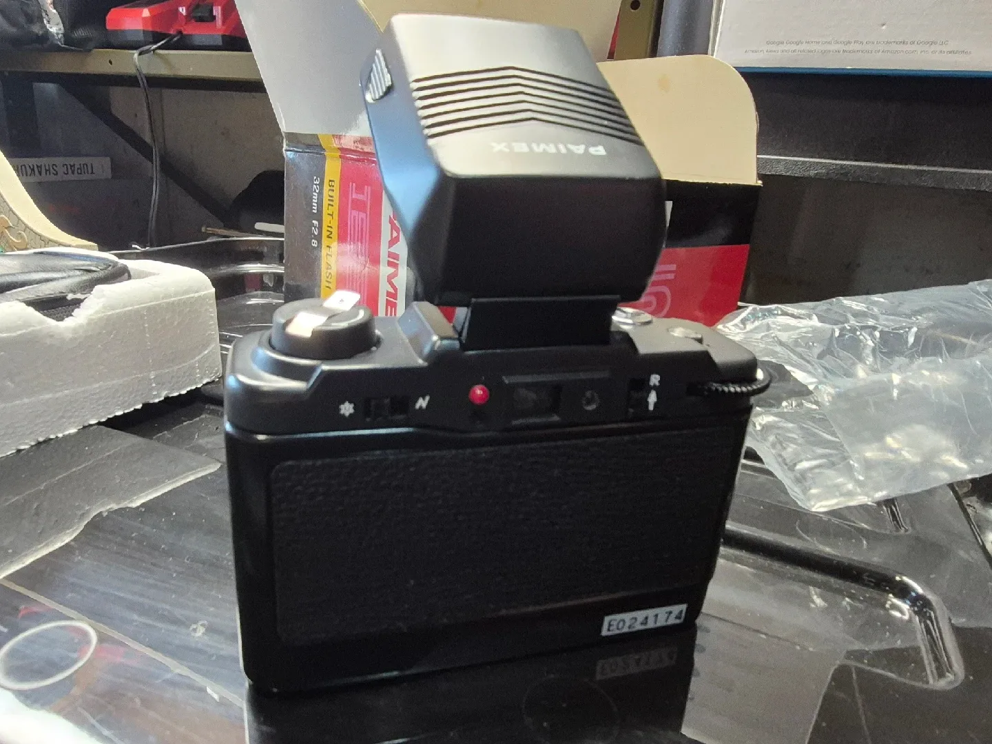 Paimex E35 Camera with Built-In Flash image indicator(3)