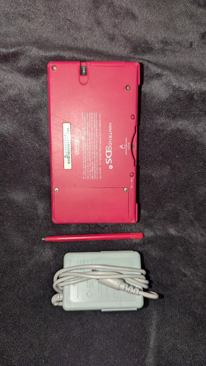 Nintendo DS Lite - Pink image indicator(3)
