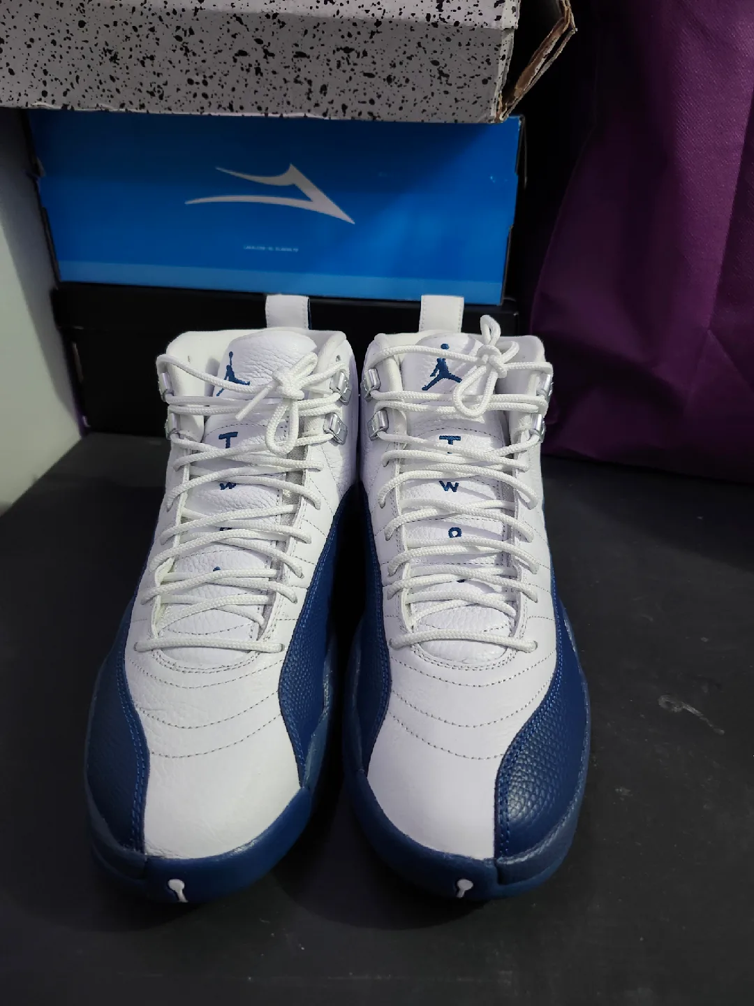 Air Jordan 12 Retro 'Dark Marina Blue' Shoes image indicator(3)