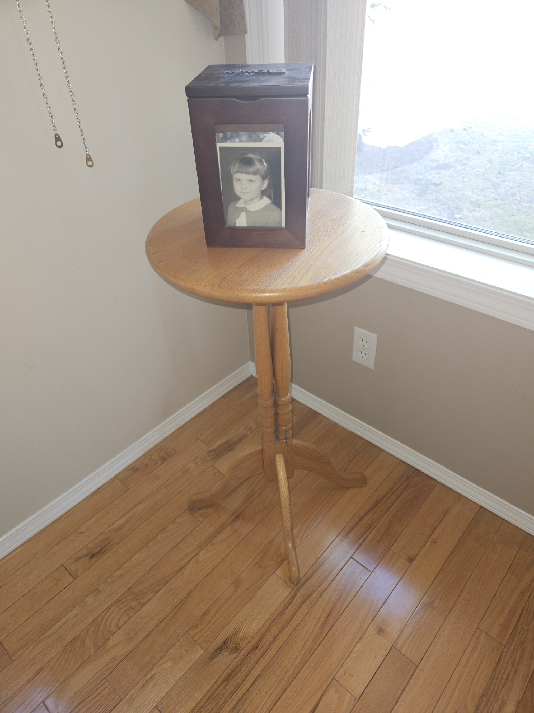 solid oak Side Table