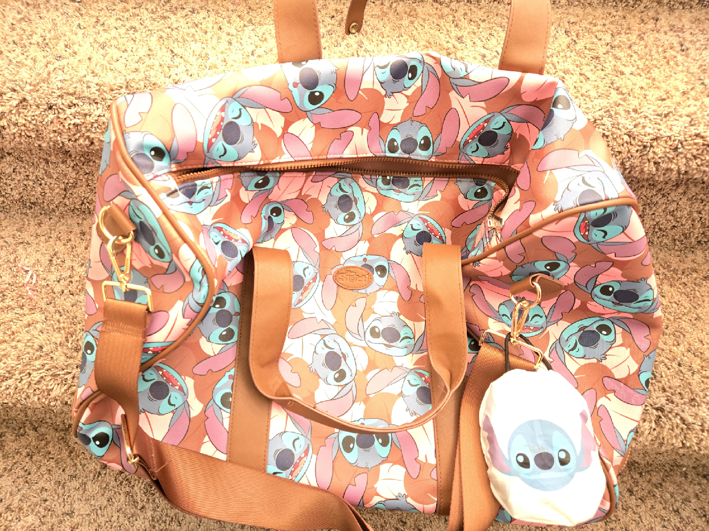 Disney Stitch Rolling Luggage Bag - photo 2