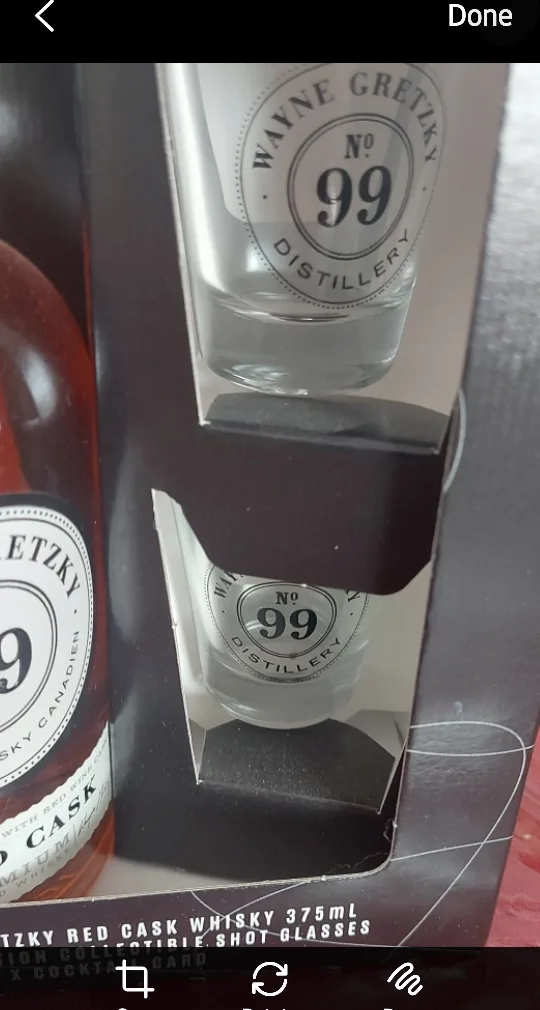 Selling Set of 3 Alcohol gift sets. New / Sealed image indicator(8)