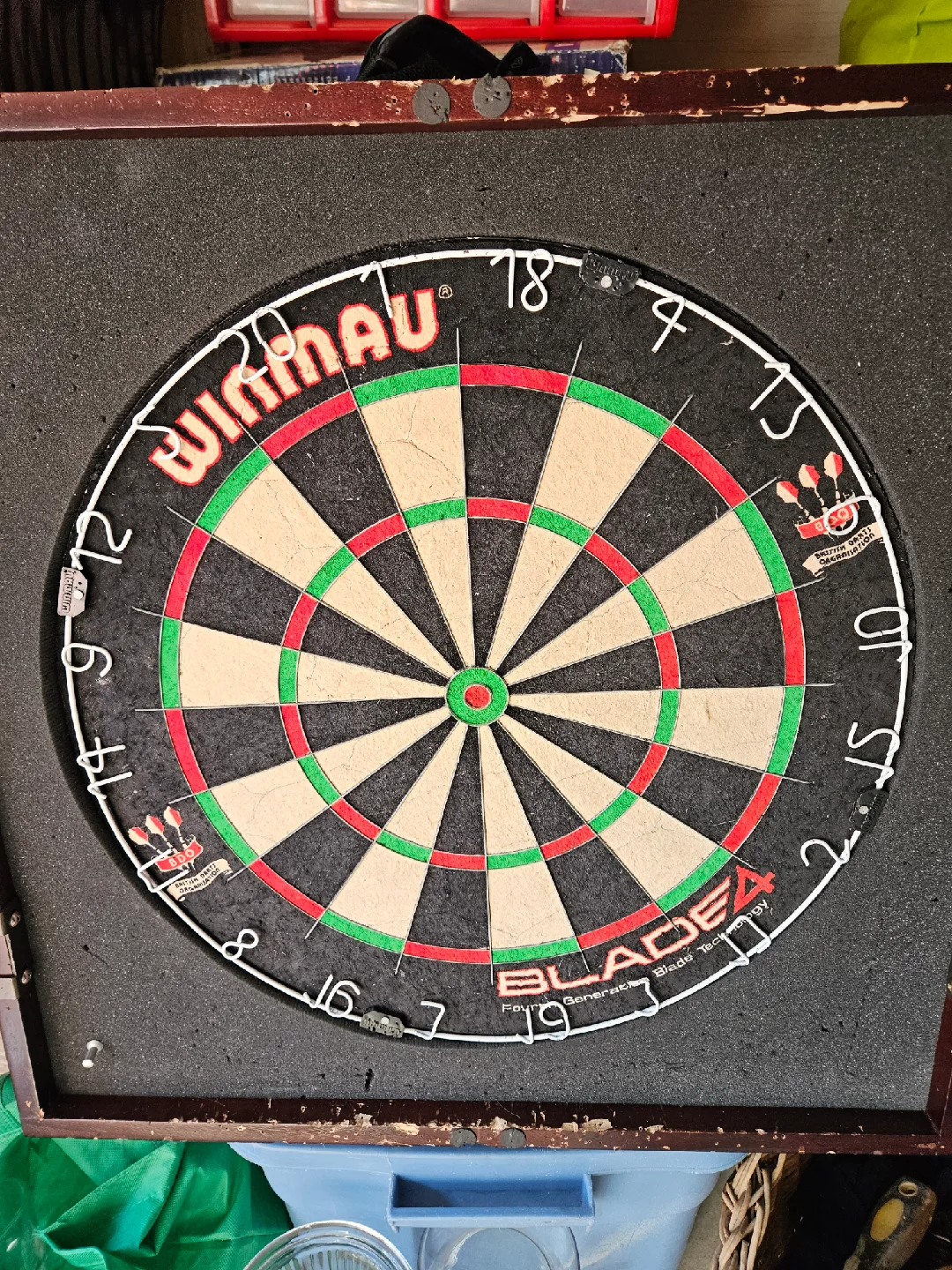 Winmau Dartboard Cabinet image indicator(2)