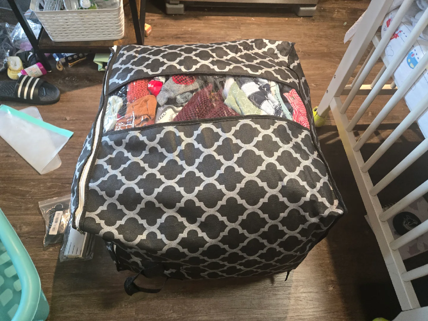 bundle Baby Bath Tub, Crib, high chair, breast pump and More image indicator(5)