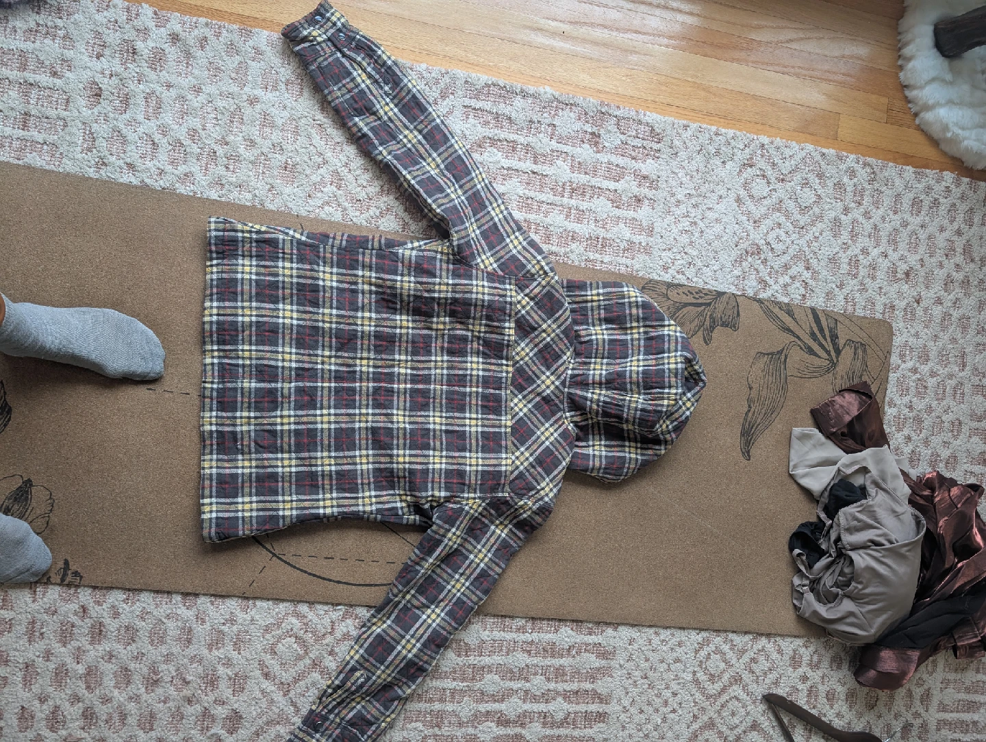 Fall Jacket/Sweater - photo 4