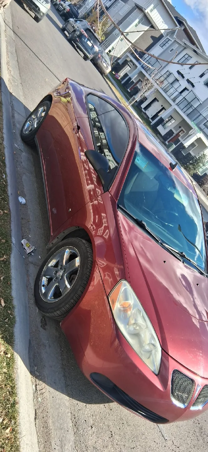 Pontiac G6 Coupe - Maroon image indicator(4)